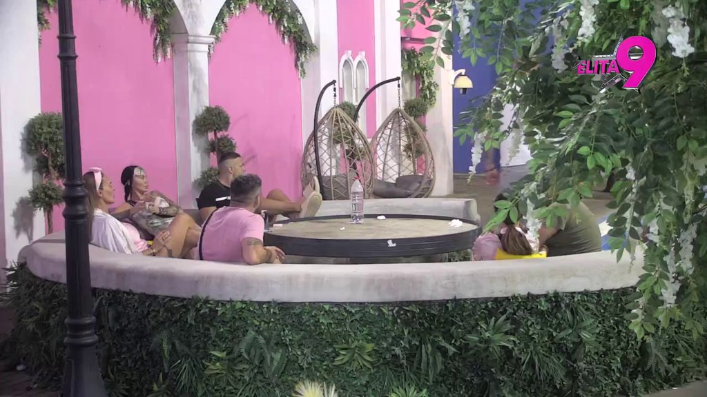 Njihovi snovi su neverovatni! Kačavenda predosetila ime Terzine ćerke, Asmin neprestano sanja Staniju: Svaku put hoće nešto da mi kaže i onda... (VIDEO)