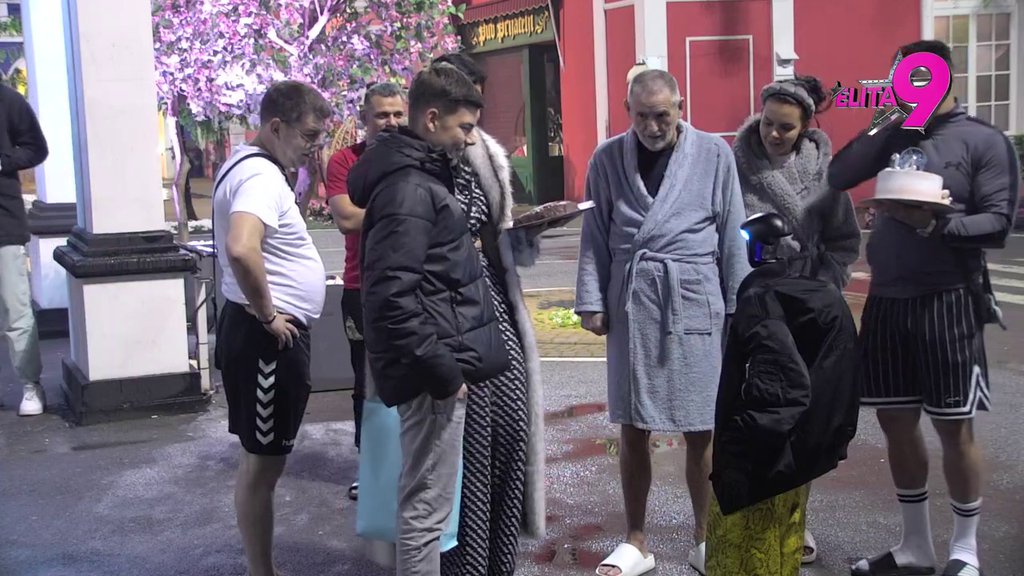 Emotivni sastanak, ali i rastanak! Toša otpevao Borisu pesmicu za rođendan, Terza grli uplakanu Minu (VIDEO)