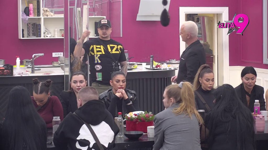 PROVALILI GA: Takmičari ubeđeni da Luka koristi Anitu zarad priče, a da i dalje VOLI Aneli (VIDEO)