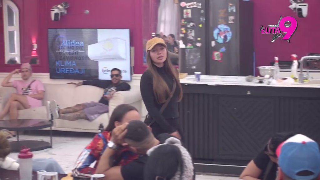 Ostavila bih samo kraj: Sara dala javno obećanje mami i Muratu, rešila da skocka svoj život! (VIDEO)