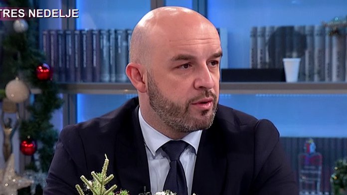 'GRAĐANI NE TREBA DA BRINU' Srbljanović za TV Pink: Imamo zalihe nafte, puna skladišta gasa i dobre vesti iz Azerbejdžana! Sve što je STRATEŠKI rađeno