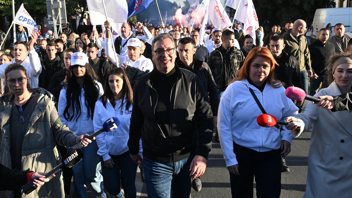 BIĆE VELIKIH PROMENA! Vučić: Nema politike u školama i fakultetima, menjaće se i u pravosuđu