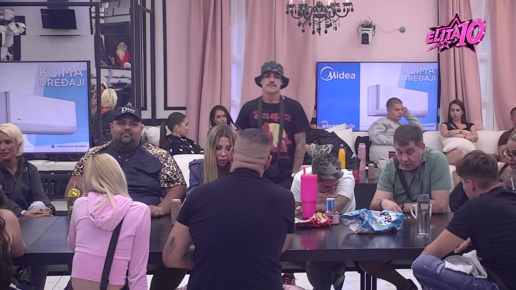 Voliš da budeš u centru pažnje: Učesnici jasno istakli svoje mišljenje o Aneli i Caru, a evo koga su nominovali! (VIDEO)