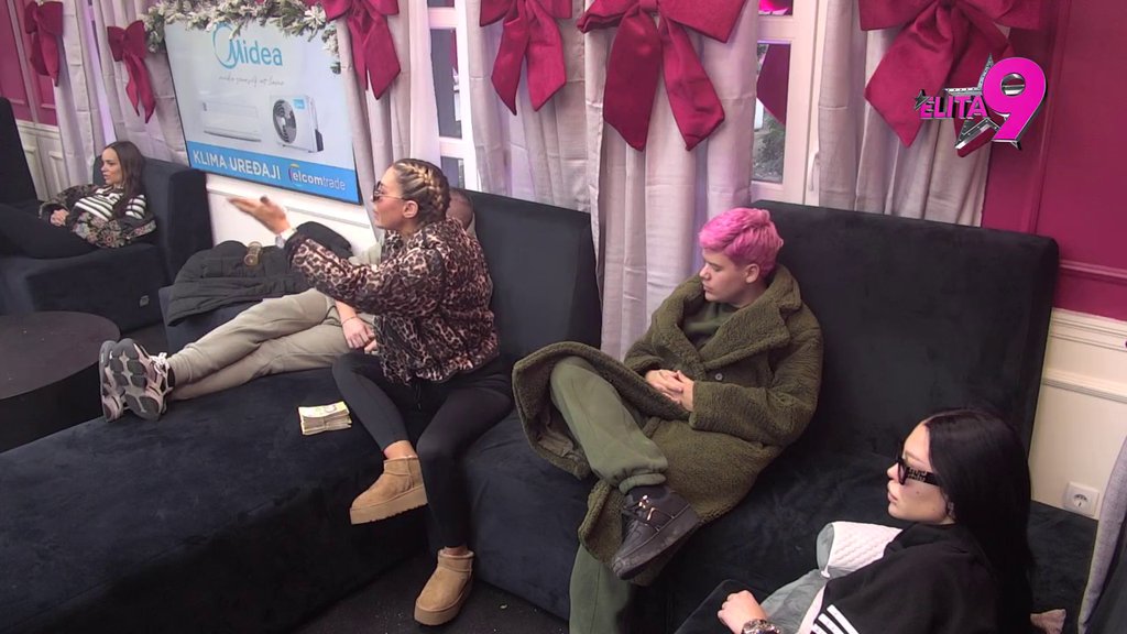 HAOS: Alibaba napao Viktora, Aneli kao oparena skočila da ga brani! (VIDEO)