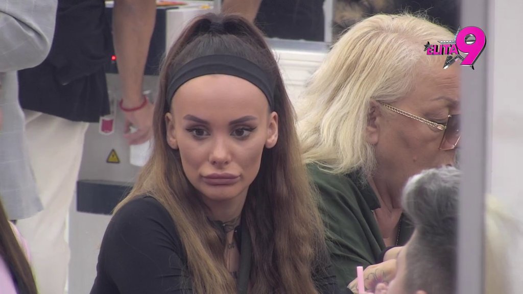 Ja nju poznajem i kajaće se: Bebica ponovo indirektno pokušava da obrlati Teodoru i ubedi je da se kloni Đukića! (VIDEO)