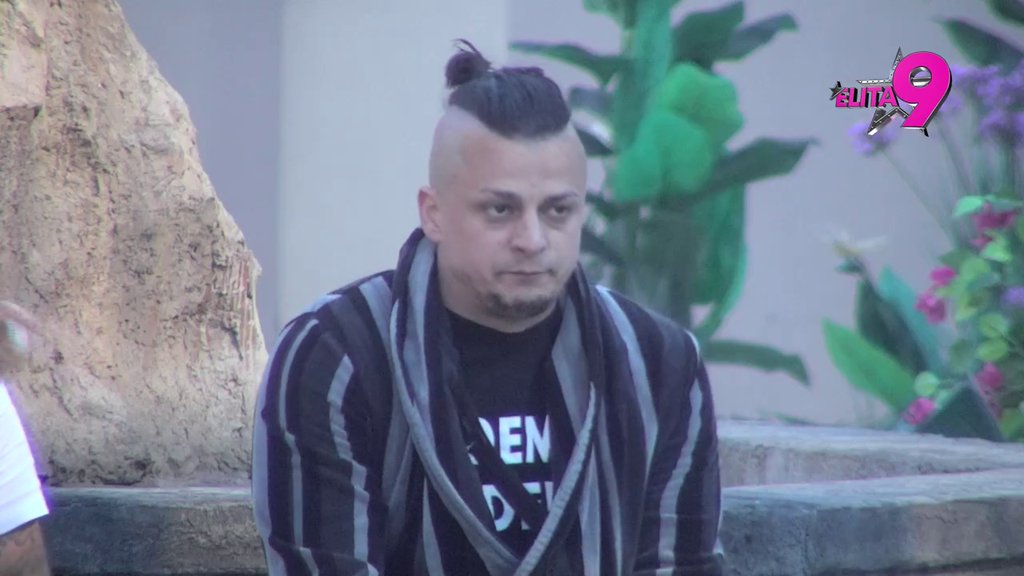 Očitao mu lekciju: Alibaba posavetovao Terzu da digne ruke od Mine i nađe novu devojku! (VIDEO)