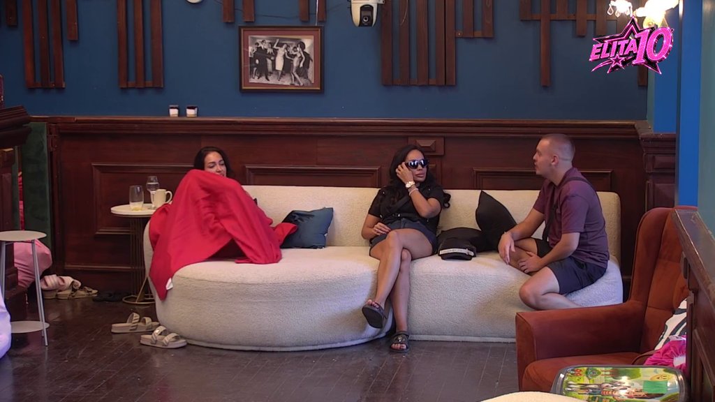 Izvukao sve informacije: Dača ispitao Lauru o akciji sa Karićem, ona priznala da li su bili intimni (VIDEO)