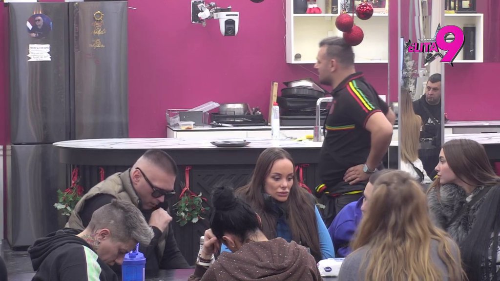 REKAO SI DA JE INTERNACIONALNA K*RVA! Uroš rešio da otkrije sve šta je Bora pričao za Anastasiju, on demantovao! (VIDEO)