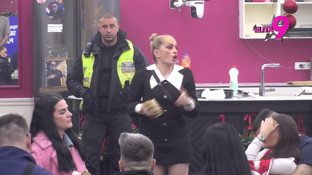 Prekipelo mu: Janjuš poludeo zbog Jovaninog odugovlačenja sastanka, pale ozbiljne prozivke! (VIDEO)