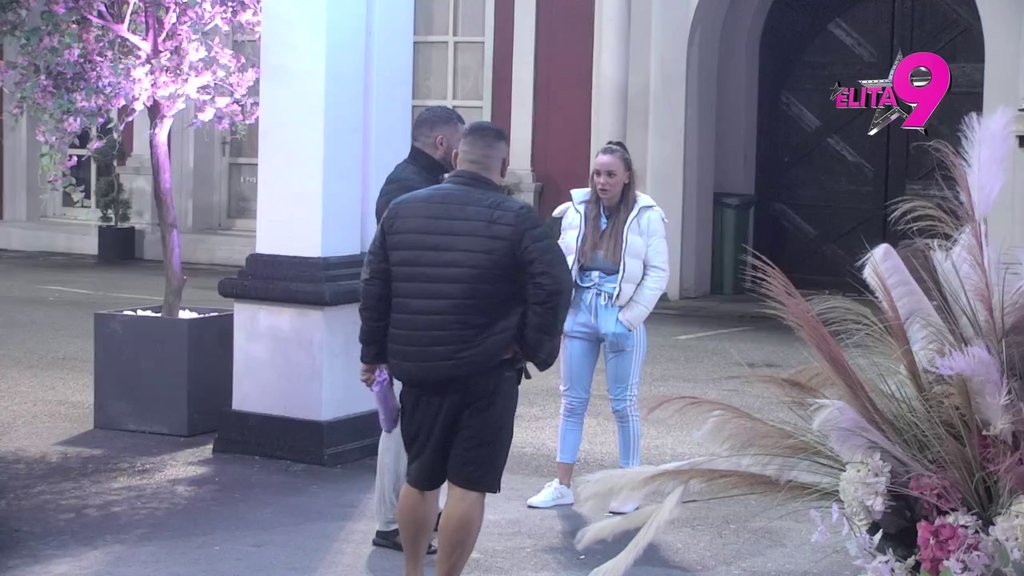 Pala mu roletna: Bebica počeo da uhodi Teodoru, Alibaba pali vatru! (VIDEO)