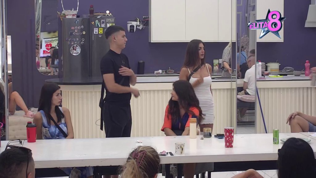 HAOS RASTE: Mateja i Ena zaratili, Peja pokušao da smiri strasti, otkrio da li će biti pomirenje sa Čolićevom, pa ih Kačavenda dokrajčila! (VIDEO)