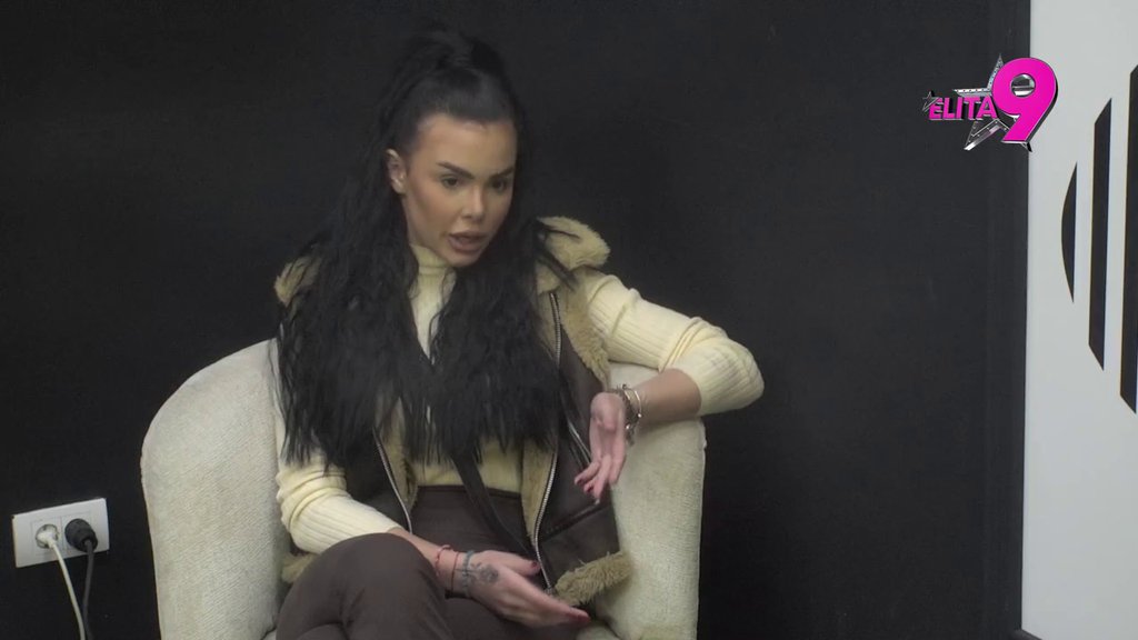 STAVILA SVE KARTE NA STO: Anita otvoreno porgovorila o odnosu sa Lukom, evo da li misli da pokušava da je dovoji od Tamare Radoman! (VIDEO)