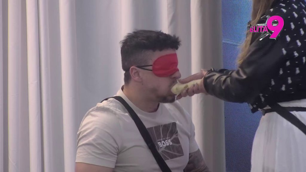 Svi očekivali spektakl, kad ono pakao: Uroš Stanić počeo da se guši, nije mogao da proguta ni pola banane! (VIDEO)