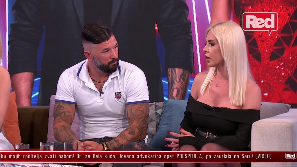 Govore bljuvotine, pa se jašu do plafona: Bivši učesnik Elite unakazio Maju i Asmina, a Aneli isprozivao zbog Đukića! (VIDEO)