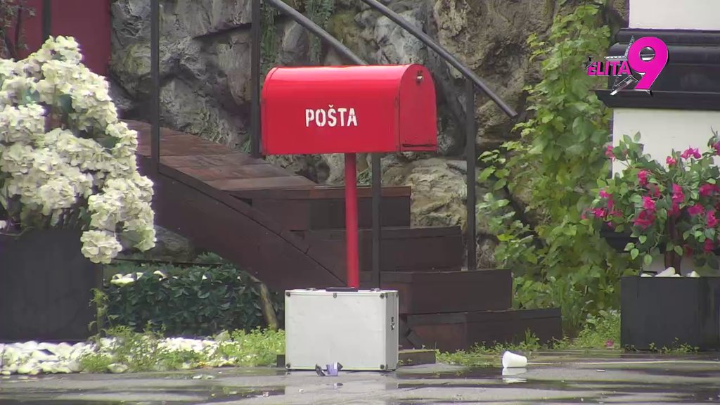 ŠOK NA POČETKU DODELE BUDŽETA! Veliki šef žestoko kaznio učesnike! (VIDEO)