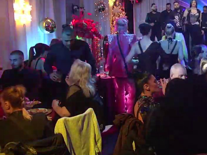 Zaljubio se Bora Santana: Želi da smuva tetku ovog takmičara, evo da li će uspeti! (VIDEO)