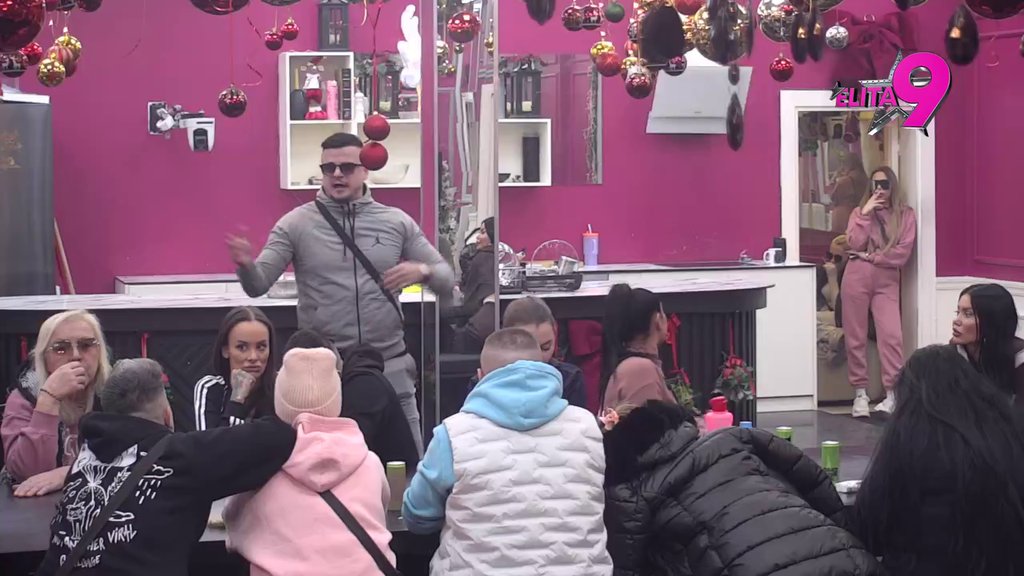 Kako dete neću videti, tako neću ni tebe: Terza ključa od besa, uveren da ga je Sofija izigrala kao majmuna! Sumnja čak i u čestitku njene majke? (VIDEO)