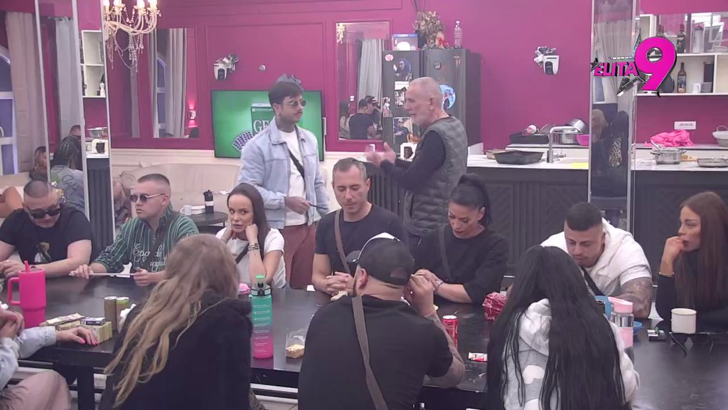 Muškarcima ćuti, a navodi žene koje je sam birao! Anita zapušila usta Filipu Đukiću, HAOS SE NASTAVLJA! (VIDEO)