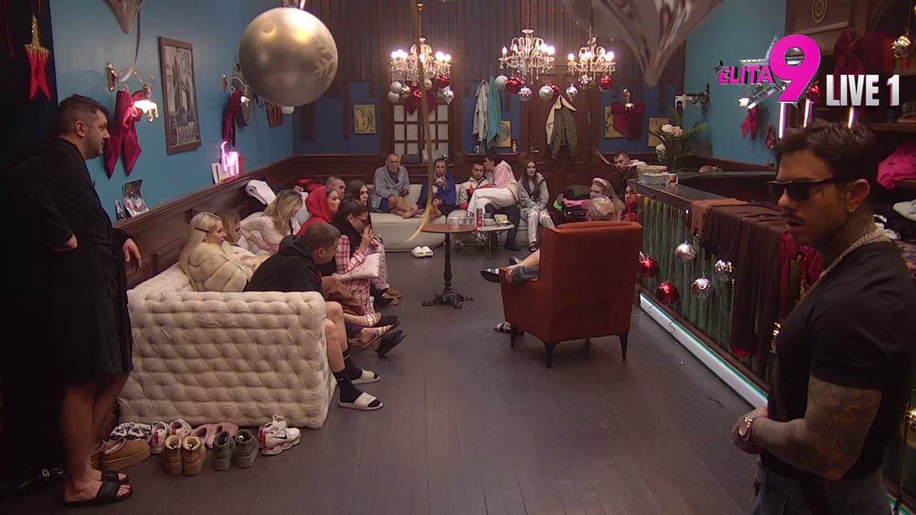 Okreće priču: Luka pokušao da prebaci krivicu na Đukića jer mu je skinuo devojku, on ostao u šoku! (VIDEO)