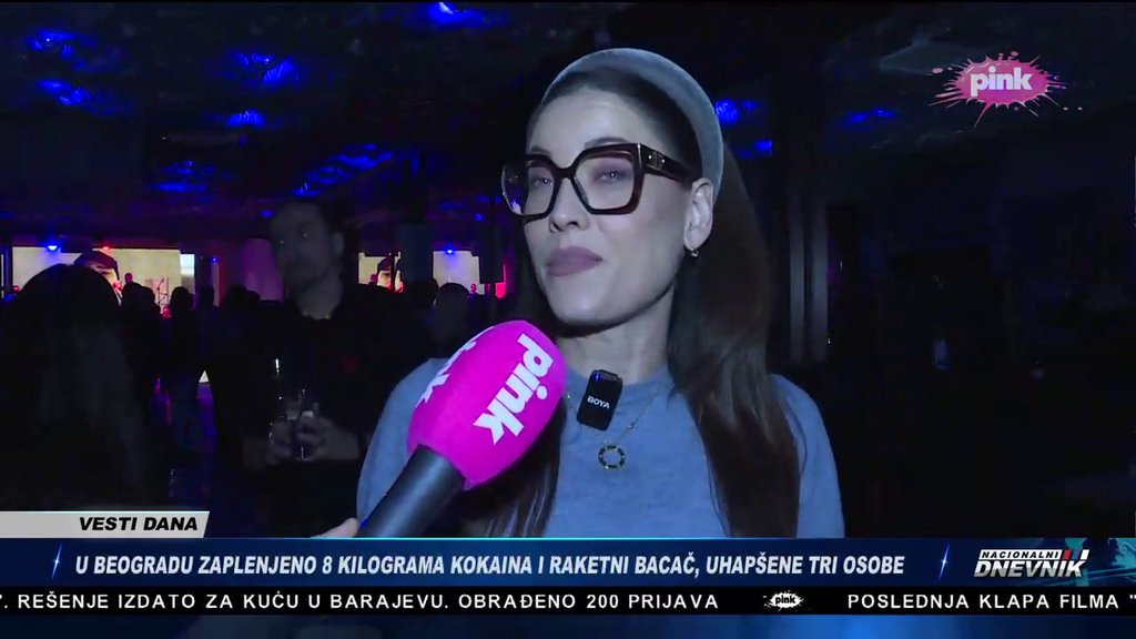 KOMEDIJA KAKVA DO SADA NIJE VIĐENA NA OVIM PROSTORIMA! Željko Mitrović sa neverovatnom glumačkom ekipom proslavio poslednju klapu NOVOG FILMA Apollon produkcije (FOTO)