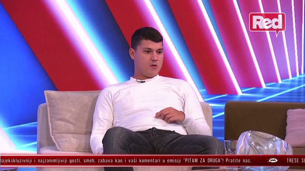 Kačavenda bi Mikija OTRESLA, na različite načine! Ena ubeđena da između Milene i Dudića PUCA STRAST! (VIDEO)