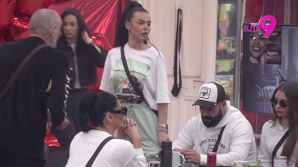 Ne trpi kritiku: Mića razvezao jezik i brutalnu istinu sasuo Aniti u lice, ona počela da pravi haos! (VIDEO)