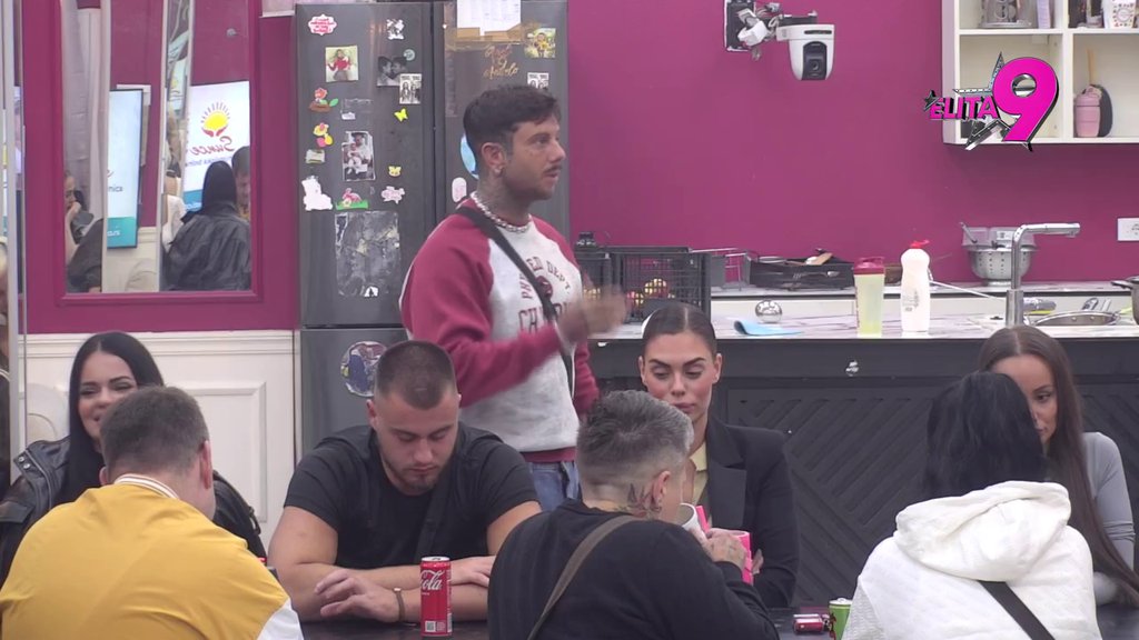 Karma ih stiže! Marinković unakazao verbalno Aneli, pa poručio njoj i Đukiću: Voleo bih da uđu u vezu da se... (VIDEO)