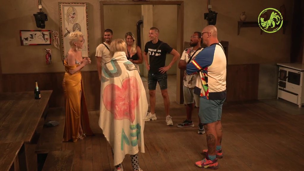 OVOME SE NISU NADALI! Dušica Jakovljević ušetala na imanje kako bi učesnicima saopštila VAŽNU VEST (VIDEO)