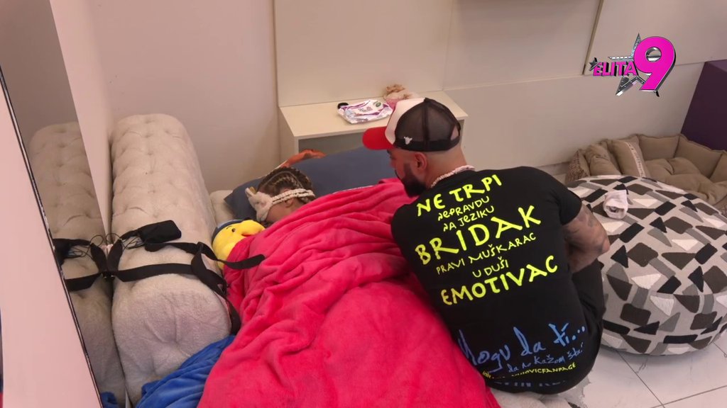 ZAŠTO TERAŠ KONTRU?! Luka na sve načine pokušao da omekša Aneli, ona ostala LEDENA KRALJICA! (VIDEO)