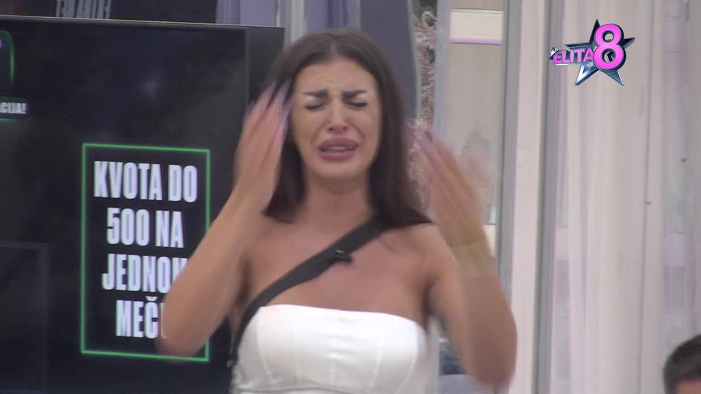 Nervni slom Ene Čolić uživo u programu: Zajecala na sav glas zbog Peje i Mimas, on skinuo naočare da joj pronađe suze! (VIDEO)