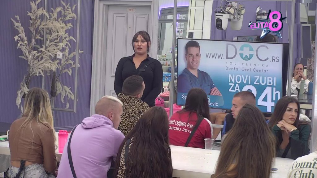 Izlazim kao gubitnik: Gastoz pozvao sve da glasaju za Anđelu, ona otkrila da se borila mesecima sa ljudima koji je prozvaju zbog prošlosti, pa priznala da izlazi kao GUBITNIK (VIDEO)