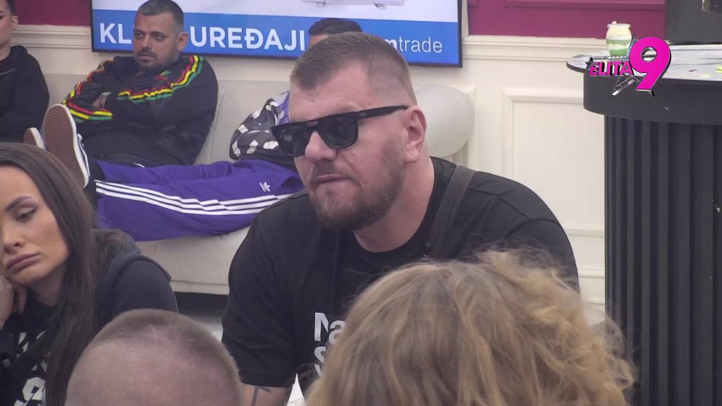 Ona je životni gubitnik! Maja najavljivala Anelino uništenje, pa zakazala! Ahmićeva jedva dočekala da dobaci: Mlaka voda! (VIDEO)