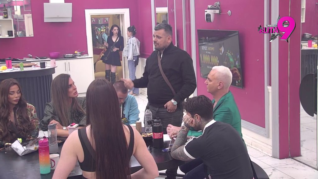 Puca po svim šavovima! Anastasija pokušala da degradira Hanu, pa nagazila na minu: Ti se družiš sa ljudima... (VIDEO)