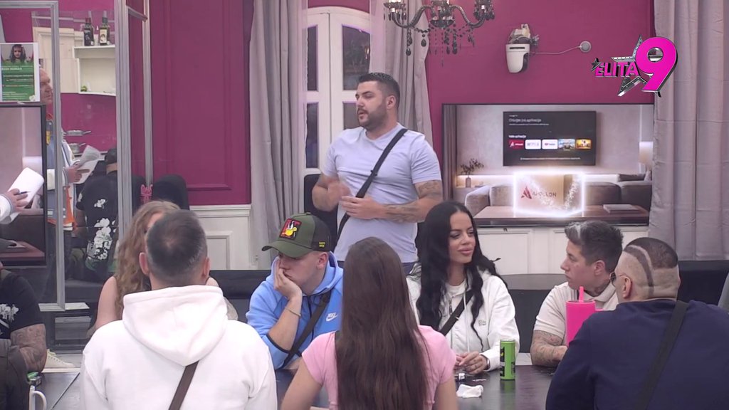 Zašila mu usta: Maja prvi dan veze uvela Asminu pravila, nema razgovora sa Stanijom (VIDEO)