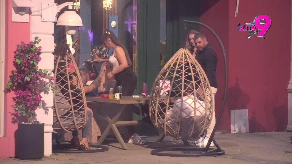 Od ovoga nema dalje: Alibaba se pretvorio u ličnog savetnika Aneli i Luke, punom parom radi na njihovom pomirenju! (VIDEO)