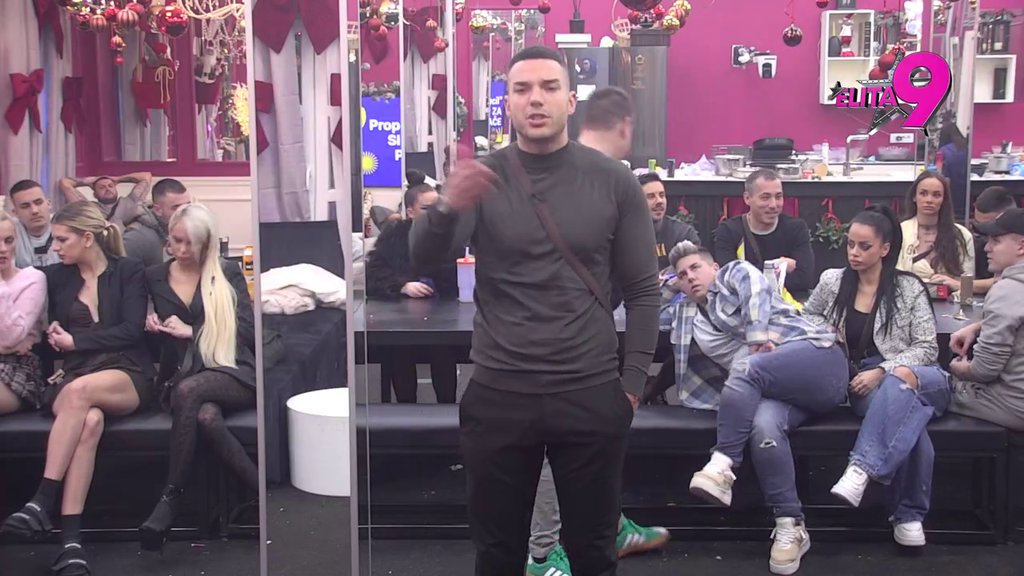 Istina izlazi na videlo: Anđelo uhvatio Anitu u novim lažima, shvatio da se ložila na Luku dok je bila u vezi sa njim! Vujović odmah skočio da se obračuna (VIDEO)