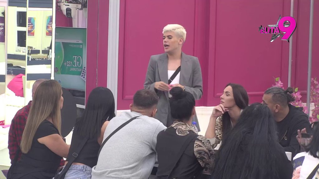 Uhvaćen u kontradiktornosti! Učesnici saznali da se Mića video sa Groficom, Sara raskrinkala Janjuša: Rekao si mi da ćeš me braniti ako... (VIDEO)