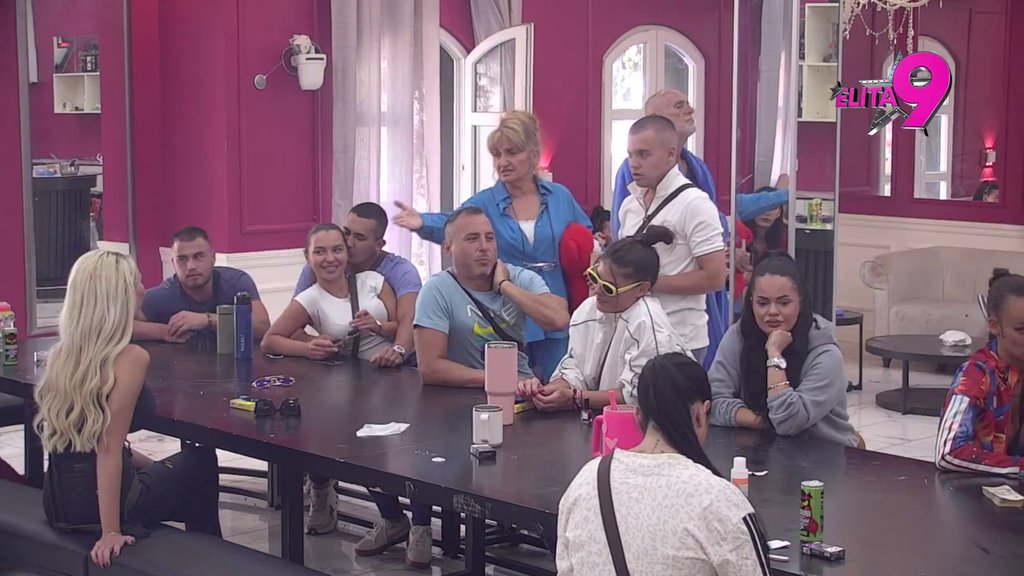 NEKA TI ČISTE ONI SA VELIKIM BUDŽETIMA! Viktor pokazao zube, neće da posluša Daču ni u ludilu! (VIDEO)