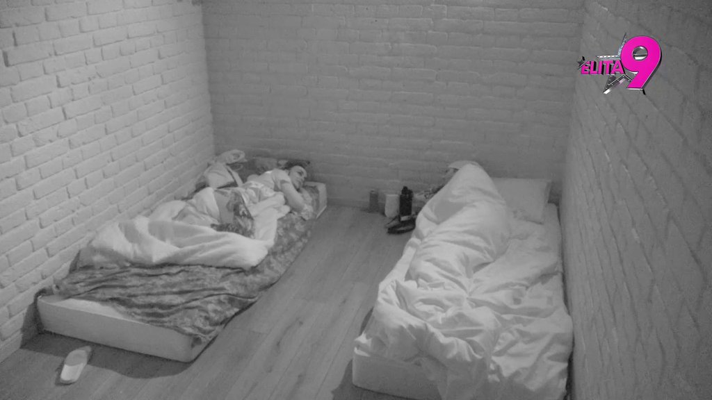 Teodora i Đukić skinuli rukavice! Odigrali igru istine, pa sve priznali jedno drugom: Se sećaš kada si kao izašla iz vecea... (VIDEO)