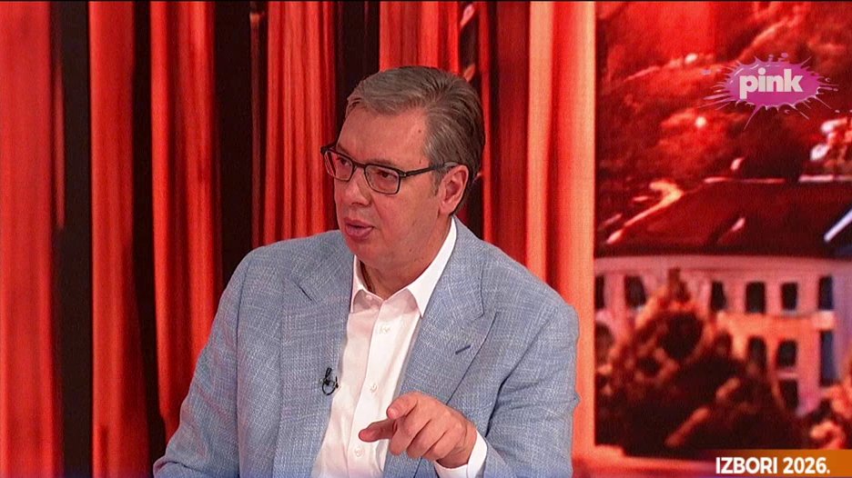 'TATA, MNOGO TE VOLIM, UZ TEBE SAM' Vučić emotivno o dolasku ćerke Milice u Arenu: Iznenadila me je, mnogo se sekirala zbog svega što je čitala i slušala