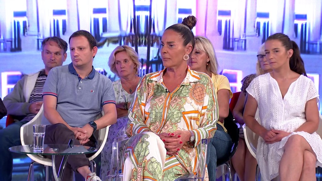 Bila je TRUDNA u PRITVORU, smrtno me je uvredila: Kačavenda progovorila o sukobu sa Aneli, a evo šta misli o Baji s kojim se čula (VIDEO)