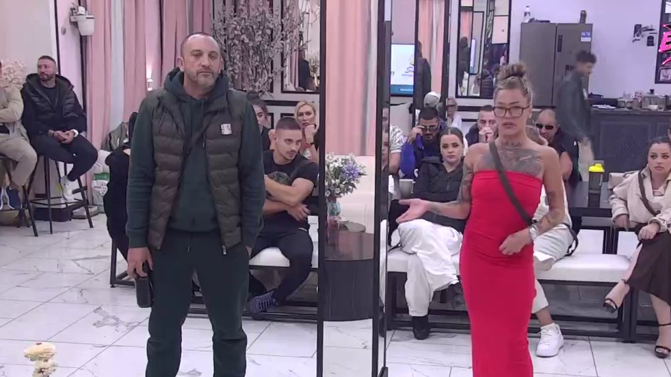 JEZIVA REAKCIJA STOJINOG SINA: Rada misli da je trudna, plače i jeca na sav glas! Milan hladnokrvno poručio da joj ništa ne veruje (VIDEO)