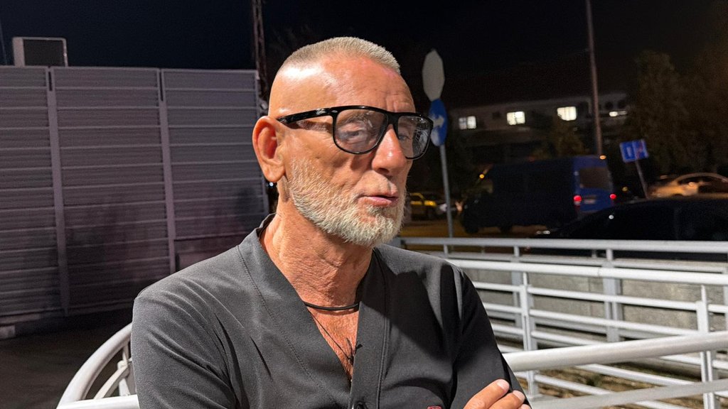 Sad Grofica više ne kuva čorbe i gata ljudima, jel'?! Lepi Mića progovorio o Anđeli u Eliti 10, pa udario žestoko na Asmina (VIDEO)
