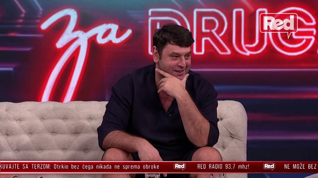 Morao sam da mu se osvetim! Pečenica progovorio o Uroševoj nadogradnji, namerno ga unakazio: Stavio sam mu plastičnu kosu! (VIDEO)