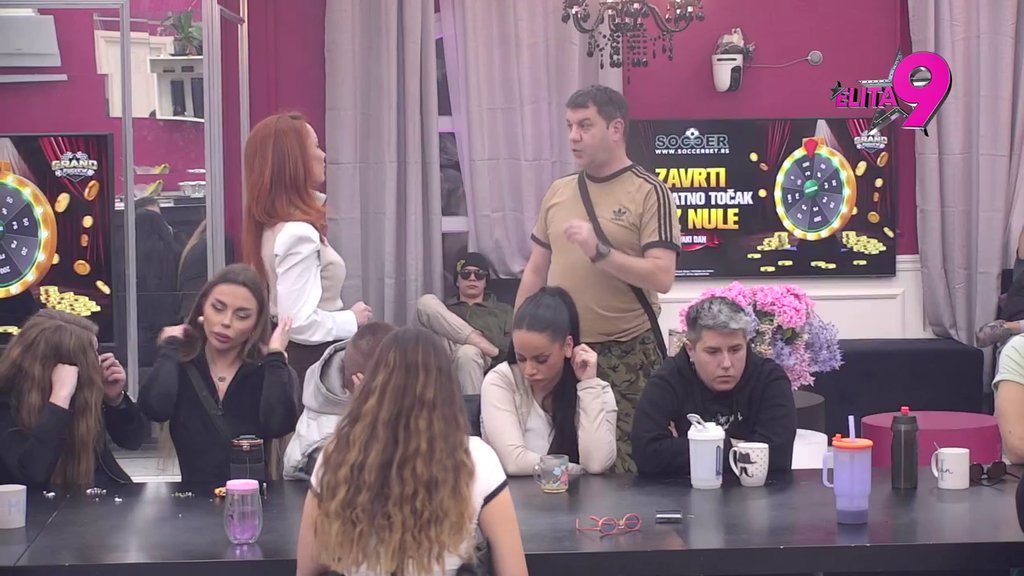 Pokušao sam da joj nađem zamerku, ali nisam uspeo: Ivan vinuo Aneli u nebesa, pa nikad žešće udario na Luku! (VIDEO)