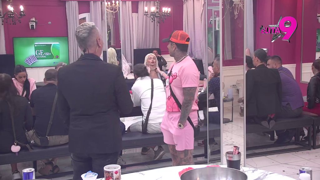 Đukić i Aneli raskirnkani do koske! Ahmićeva prešaltala priču na Viktora, obezbeđenje moralo da reaguje! Filipova reakcija će vas šokirati (VIDEO)