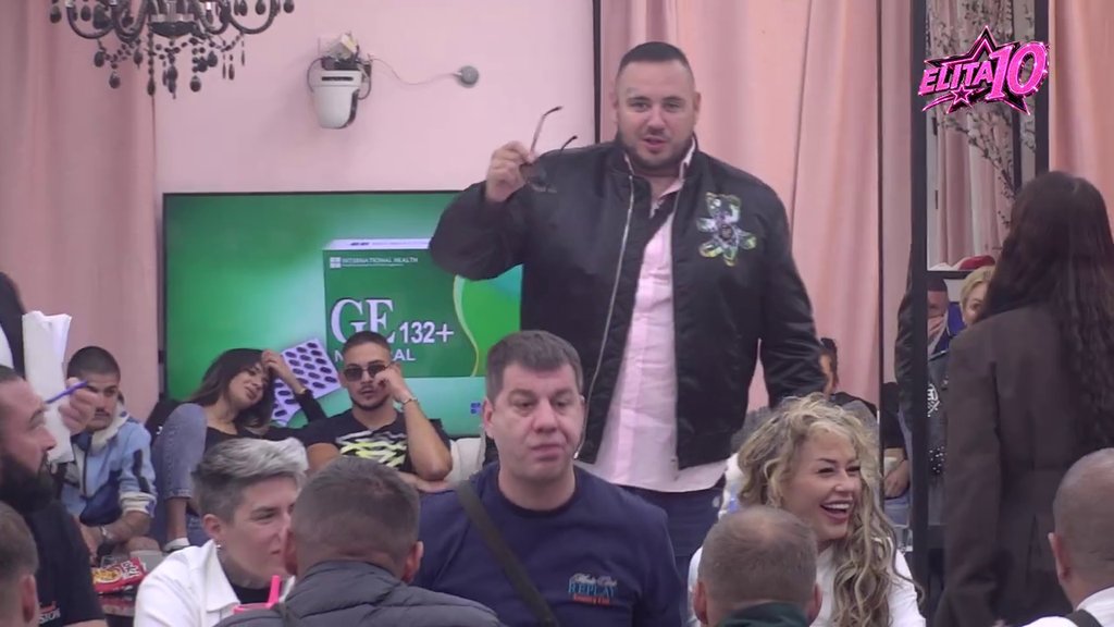 Car je najglasniji, ali bez argumenata: Lete otrovne strelice klanova Kvržice i kožice, takmičari vide netrpeljivost! (VIDEO)
