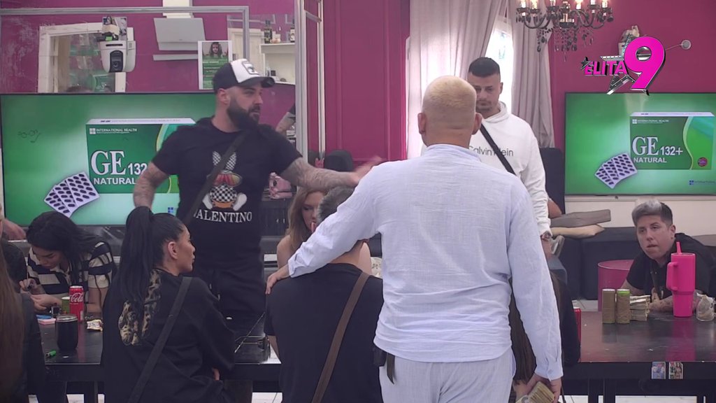 Pet hiljada te neće spasiti od tužbi! Bora doživeo debakl na podeli budžeta, Terza i Luka ga uništili! (VIDEO)