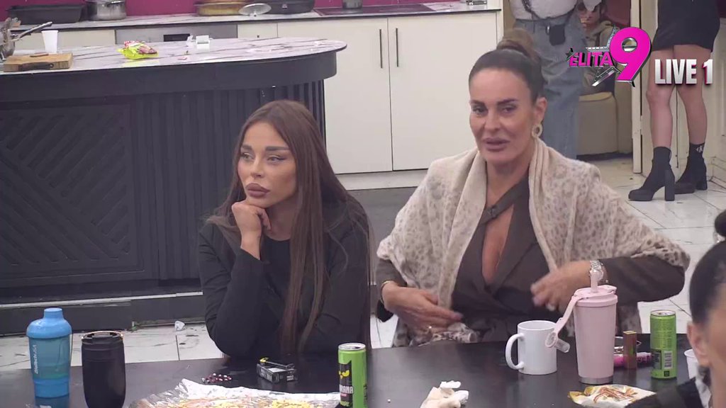 Pljuni, pa poliži: Terza gazi po sebi da bi opravdao Sofiju, ona kao oparena skočila na pitanje o Danetu! (VIDEO)