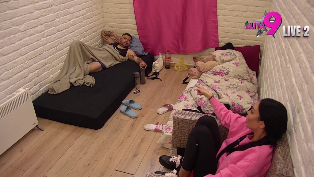 ČAS GA KUDI, ČAS BRANI: Maja ponovo prebacila Asminu odnos sa Aneli, pa ipak istakla da je za nijansu bolji čovek od nje: OBOJE STE MONSTRUMI, ALI... (VIDEO)